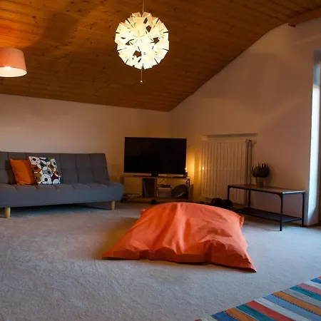 Bed and Breakfast Feinzimmer Mit Feinkost & Wein Marquartstein
